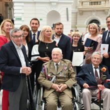 363379791 729627339178629 3759806313176361044 n 1x683